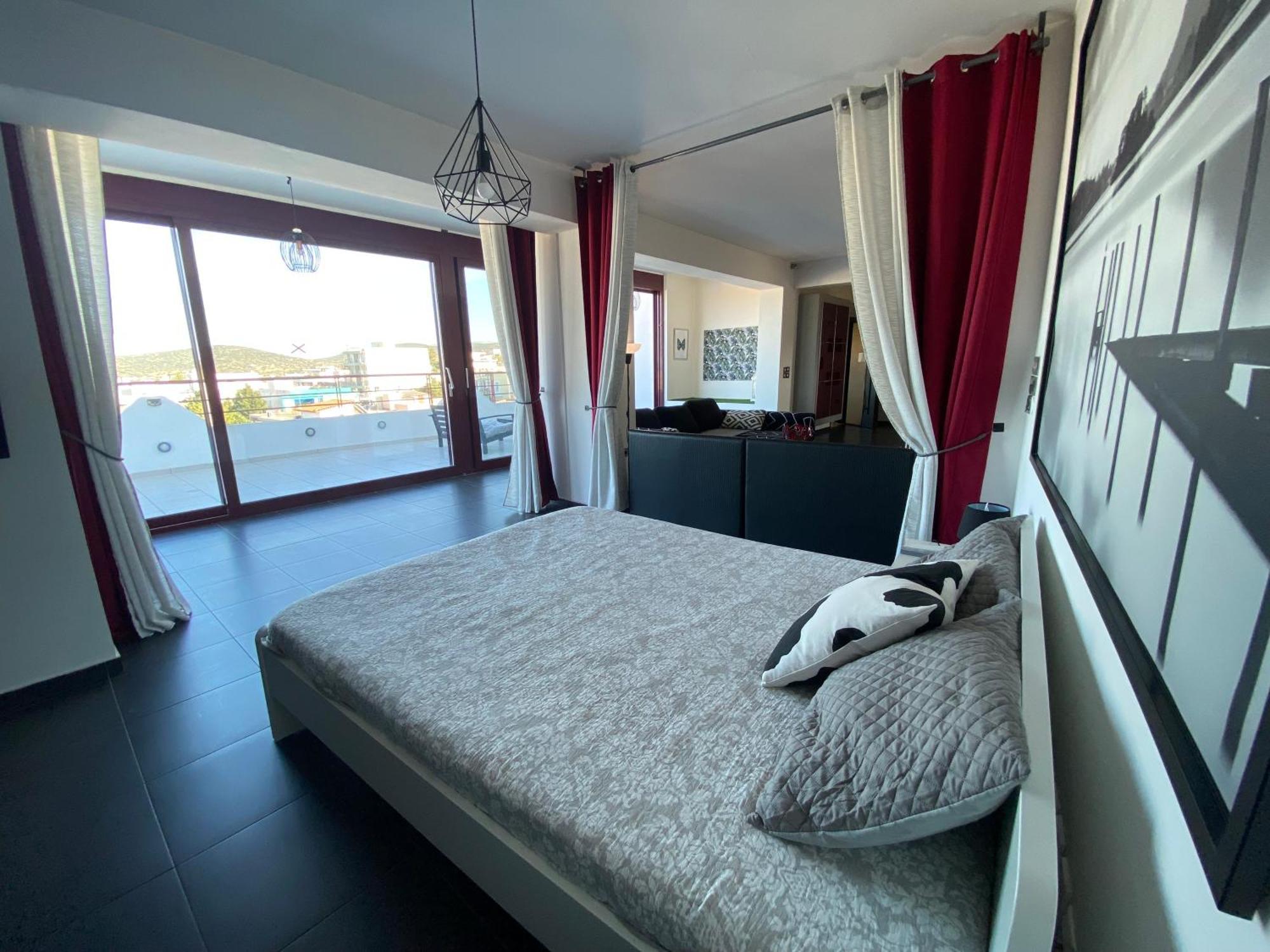 Luxury View Apartment 10Min From Athens Airport Koropí Kültér fotó