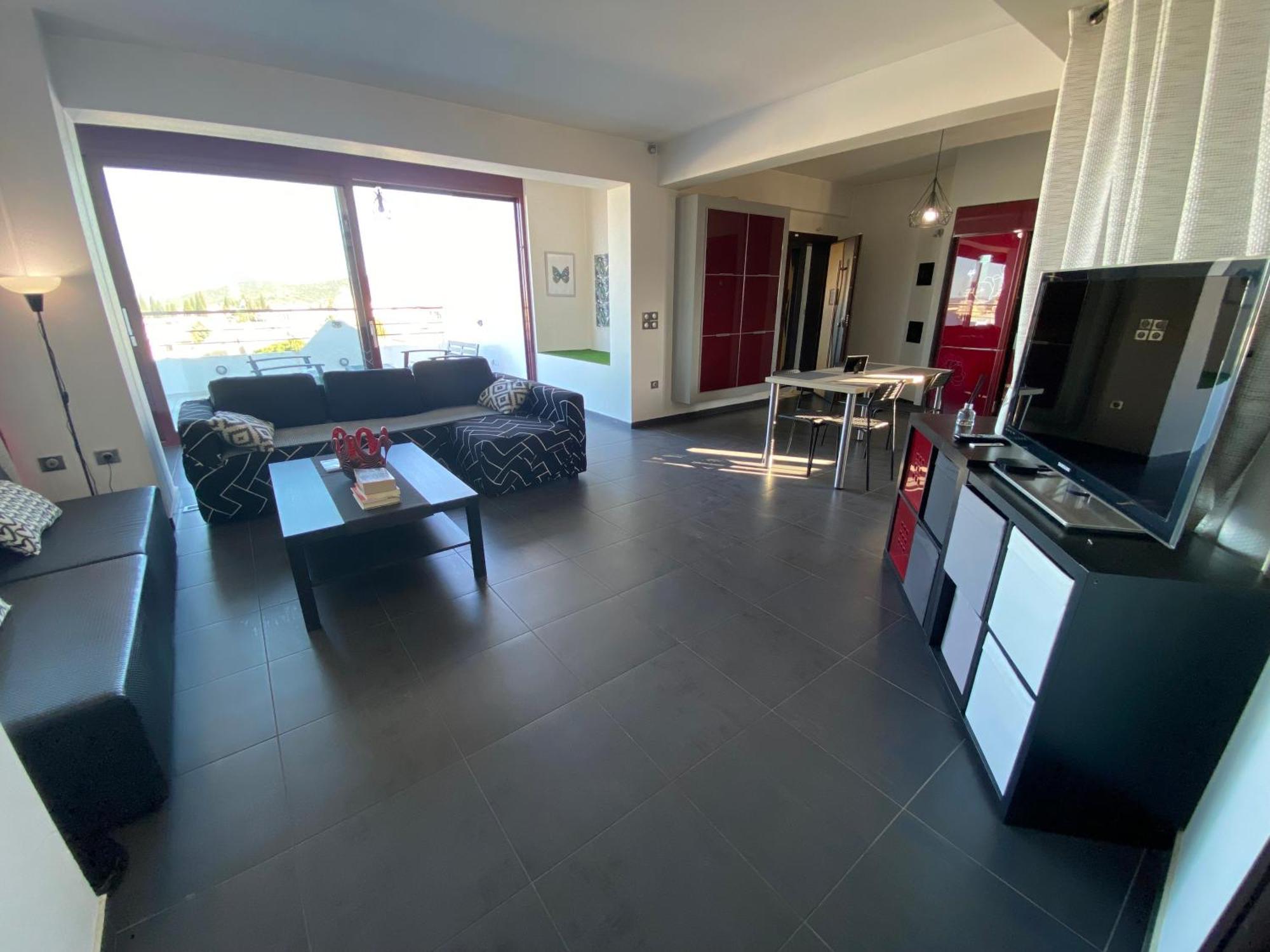 Luxury View Apartment 10Min From Athens Airport Koropí Kültér fotó