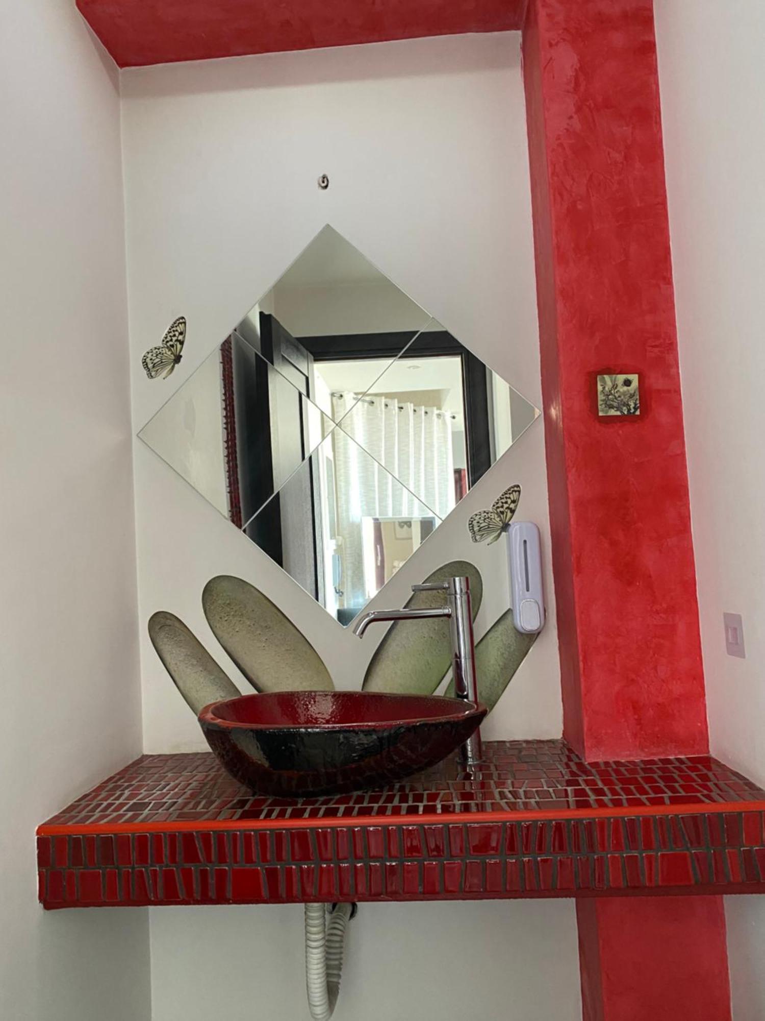 Luxury View Apartment 10Min From Athens Airport Koropí Kültér fotó