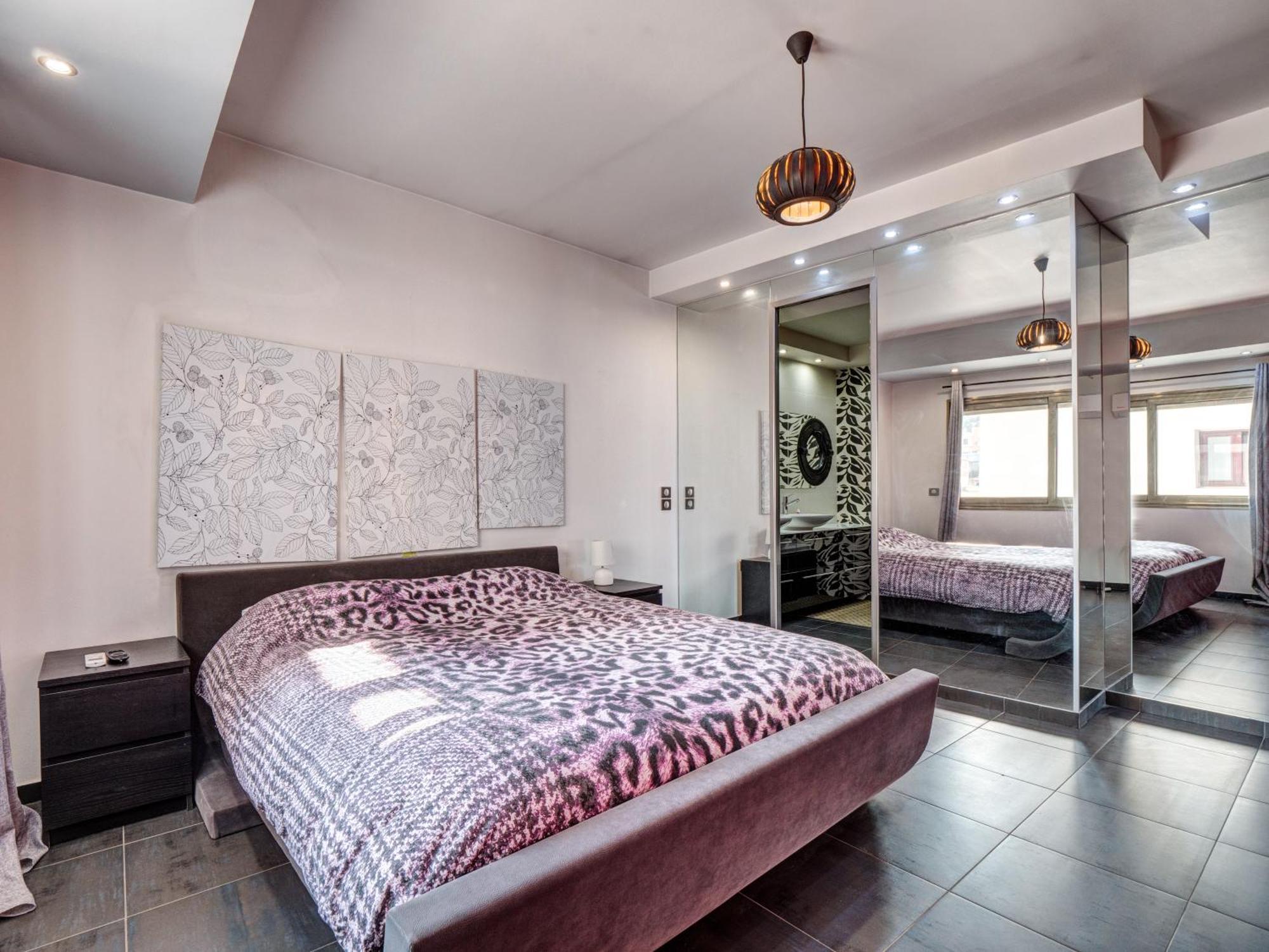 Luxury View Apartment 10Min From Athens Airport Koropí Kültér fotó