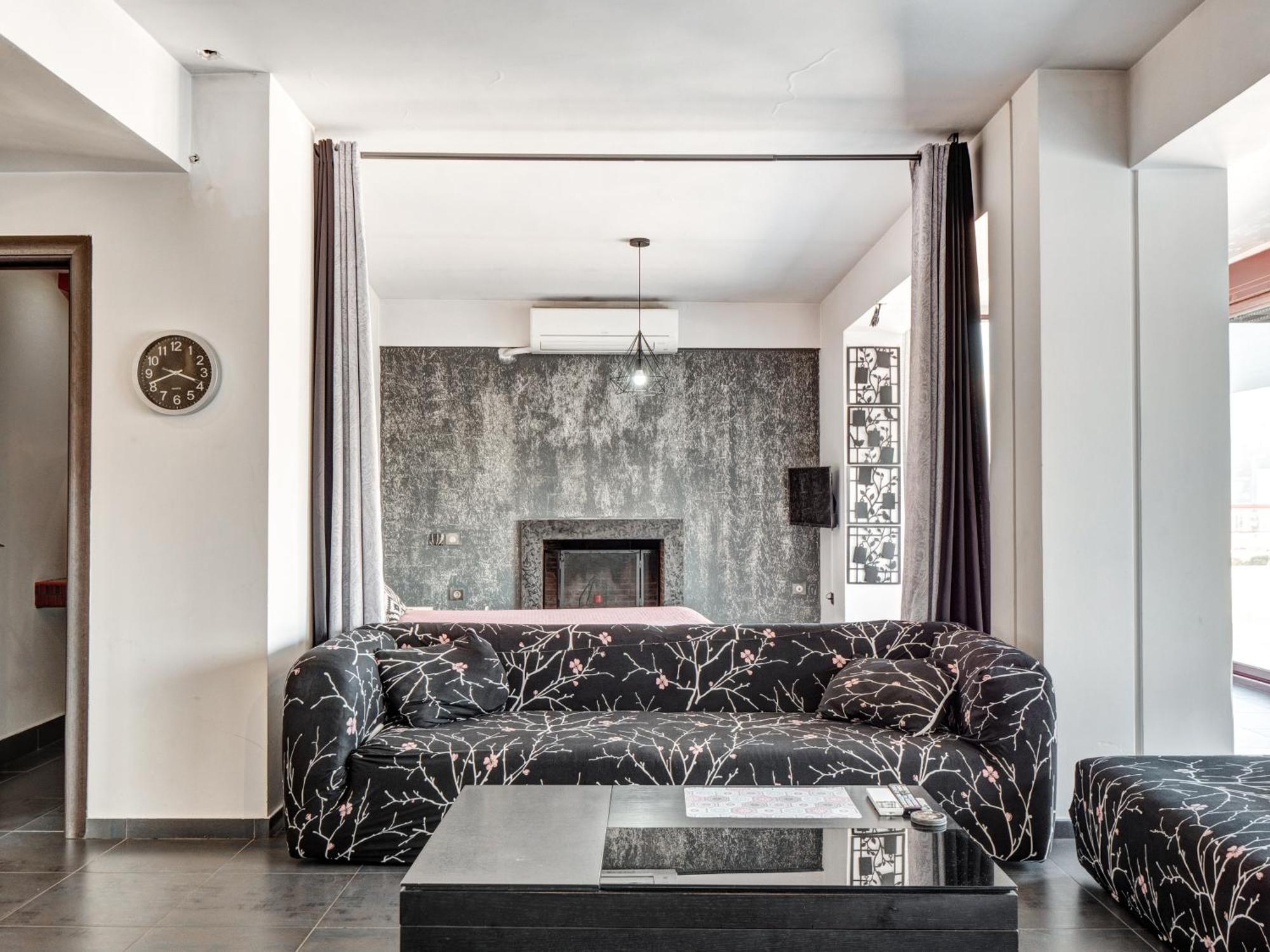 Luxury View Apartment 10Min From Athens Airport Koropí Kültér fotó